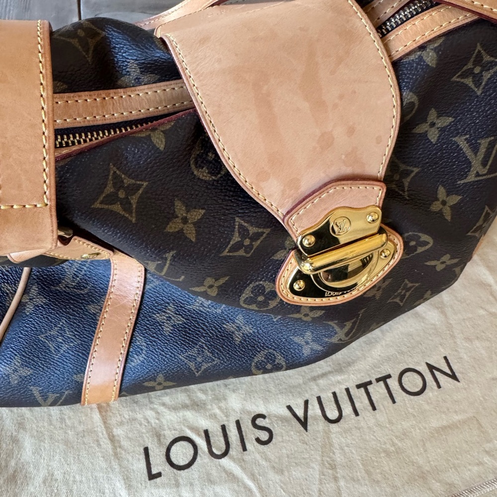 Vintage ~LOUIS VUITTON Monogram Stresa PM
Shoulder Bag - Picture 11 of 14